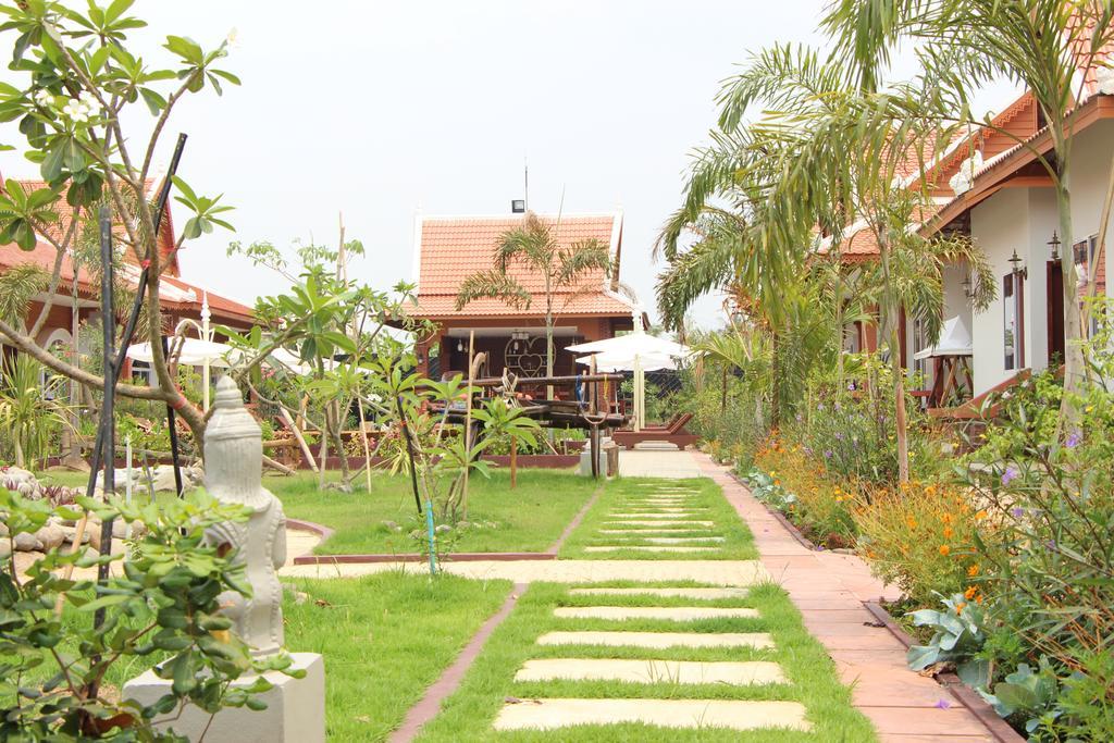 RaVorn Villa Boutique Battambang Extérieur photo
