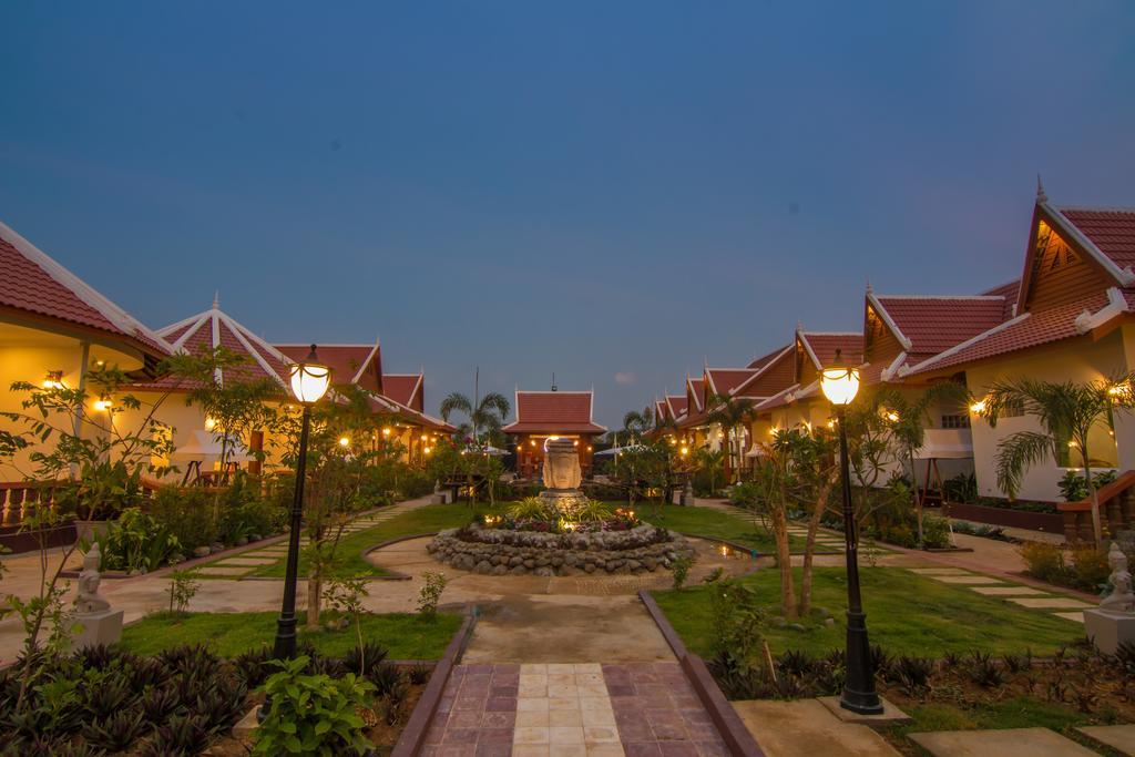 RaVorn Villa Boutique Battambang Extérieur photo