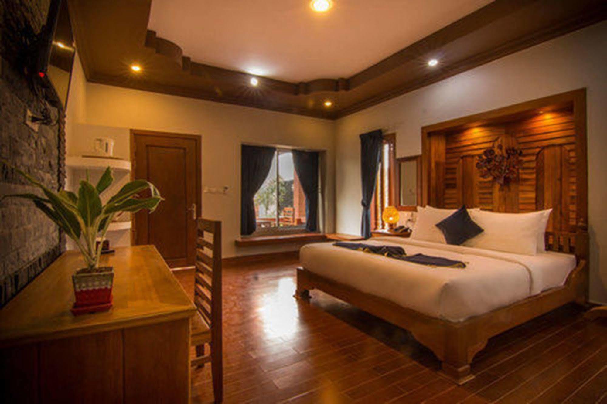 RaVorn Villa Boutique Battambang Extérieur photo
